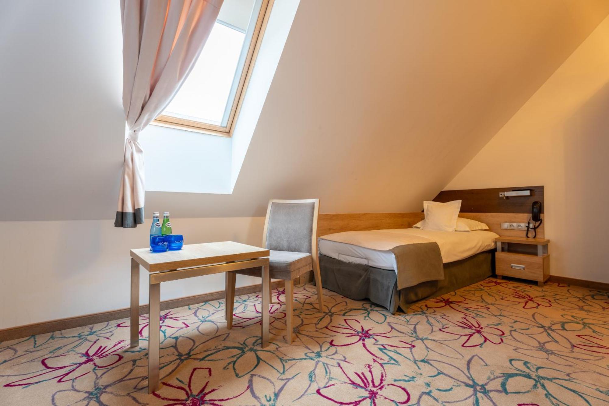 Hotel & Spa Czarny Gron ชีกี ห้อง รูปภาพ